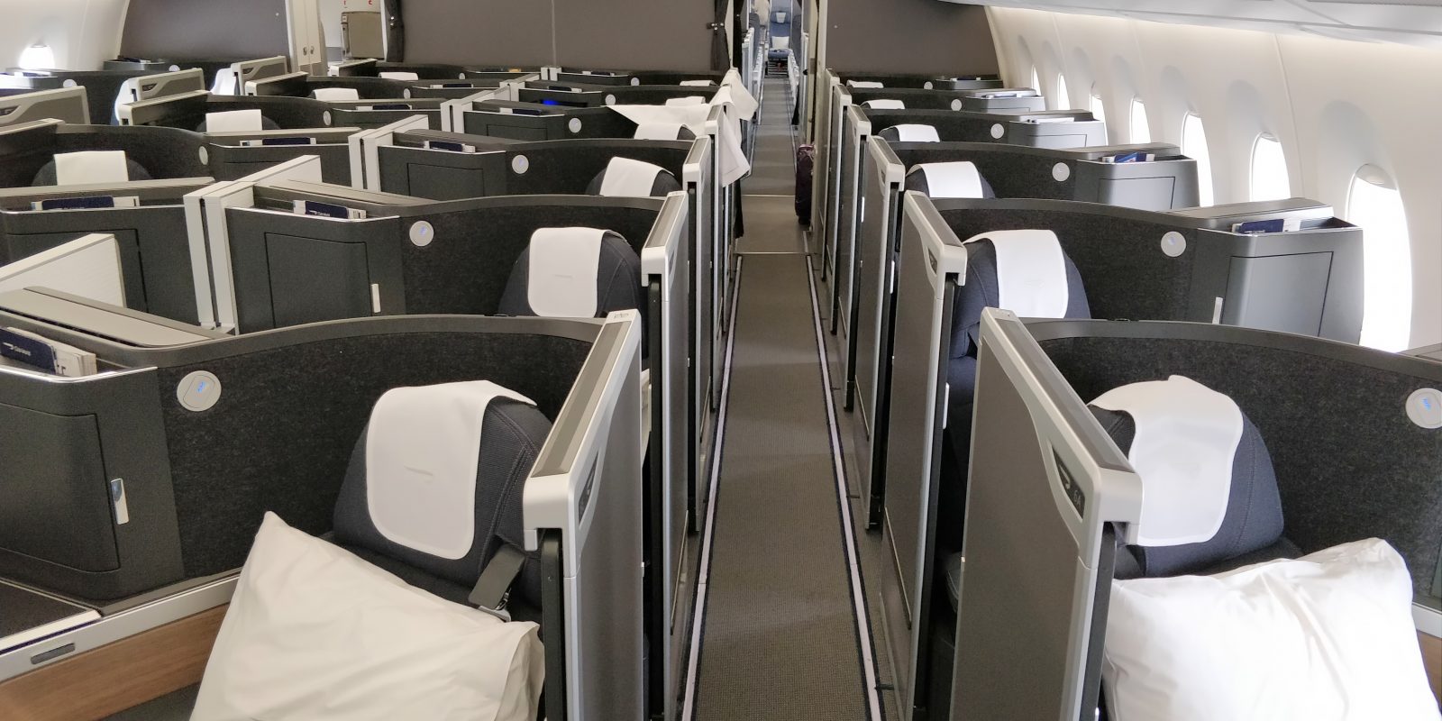 Review British Airways Club Suite Business Class Airbus A350