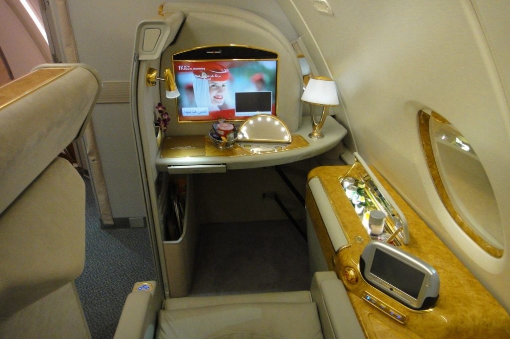 Emirates First Class Sitz – 1
