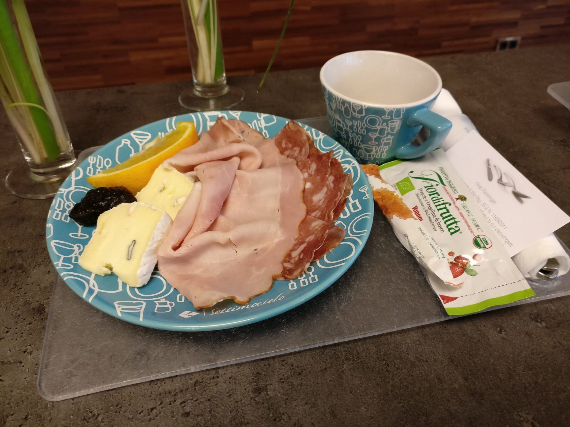 air-dolomiti-winter-menu-breakfast