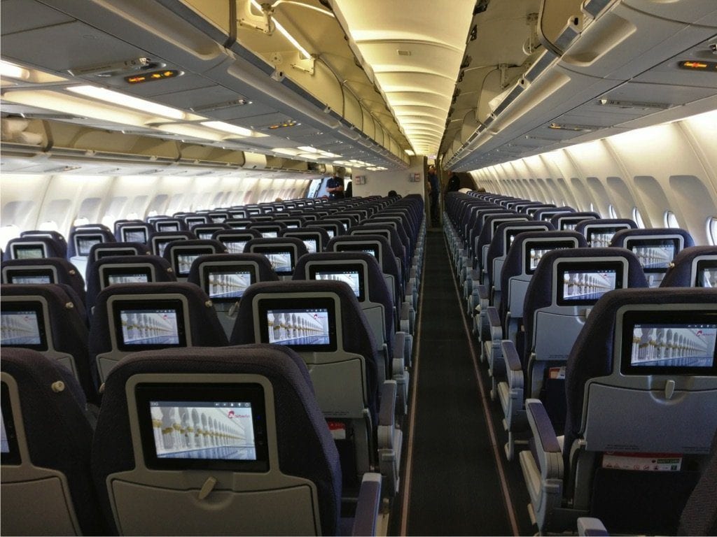 airberlin economy a330 kabine5