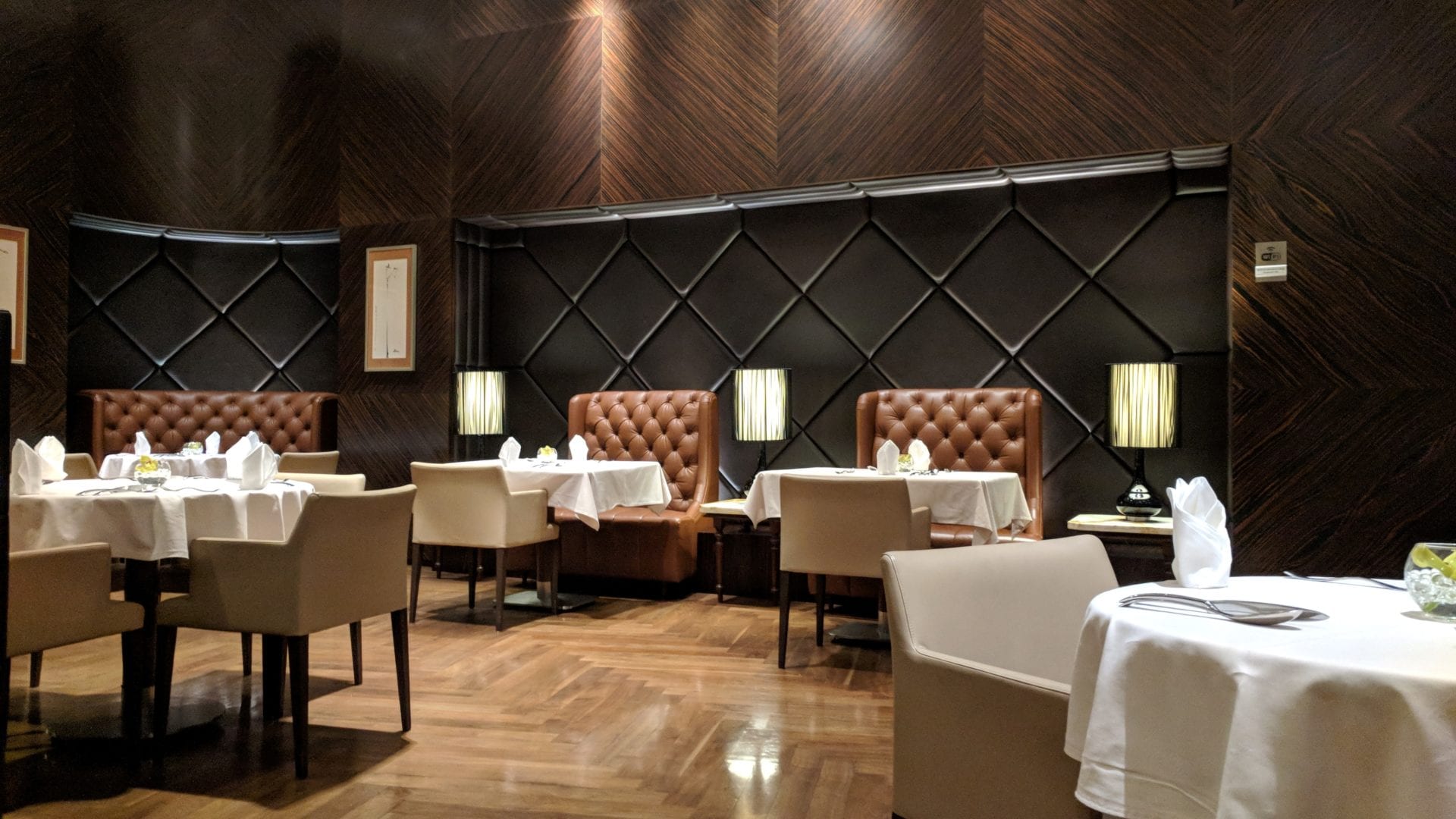 Singapore Airlines Private Room Dining Room