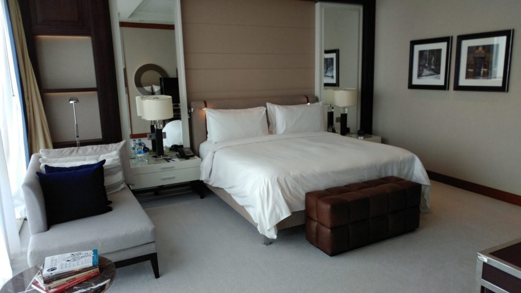 Hilton Bomonti Istanbul Executive Suite Bedroom