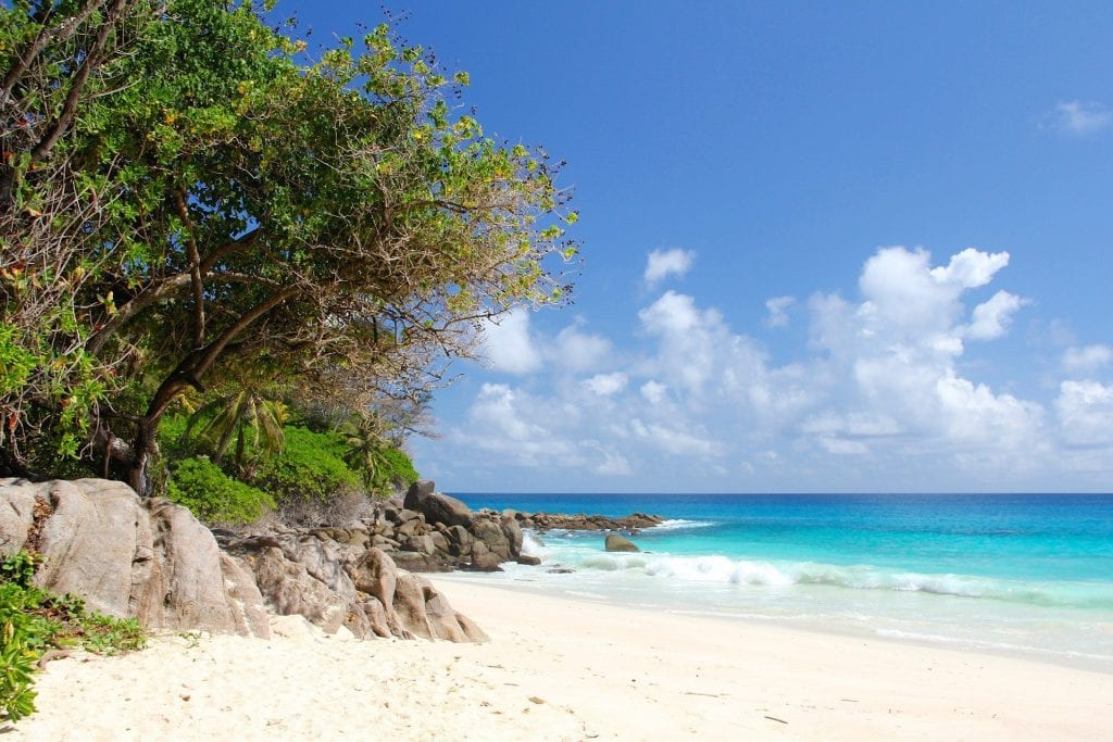 Seychellen - für eine warme Destination braucht man nicht so viele Klamotten
