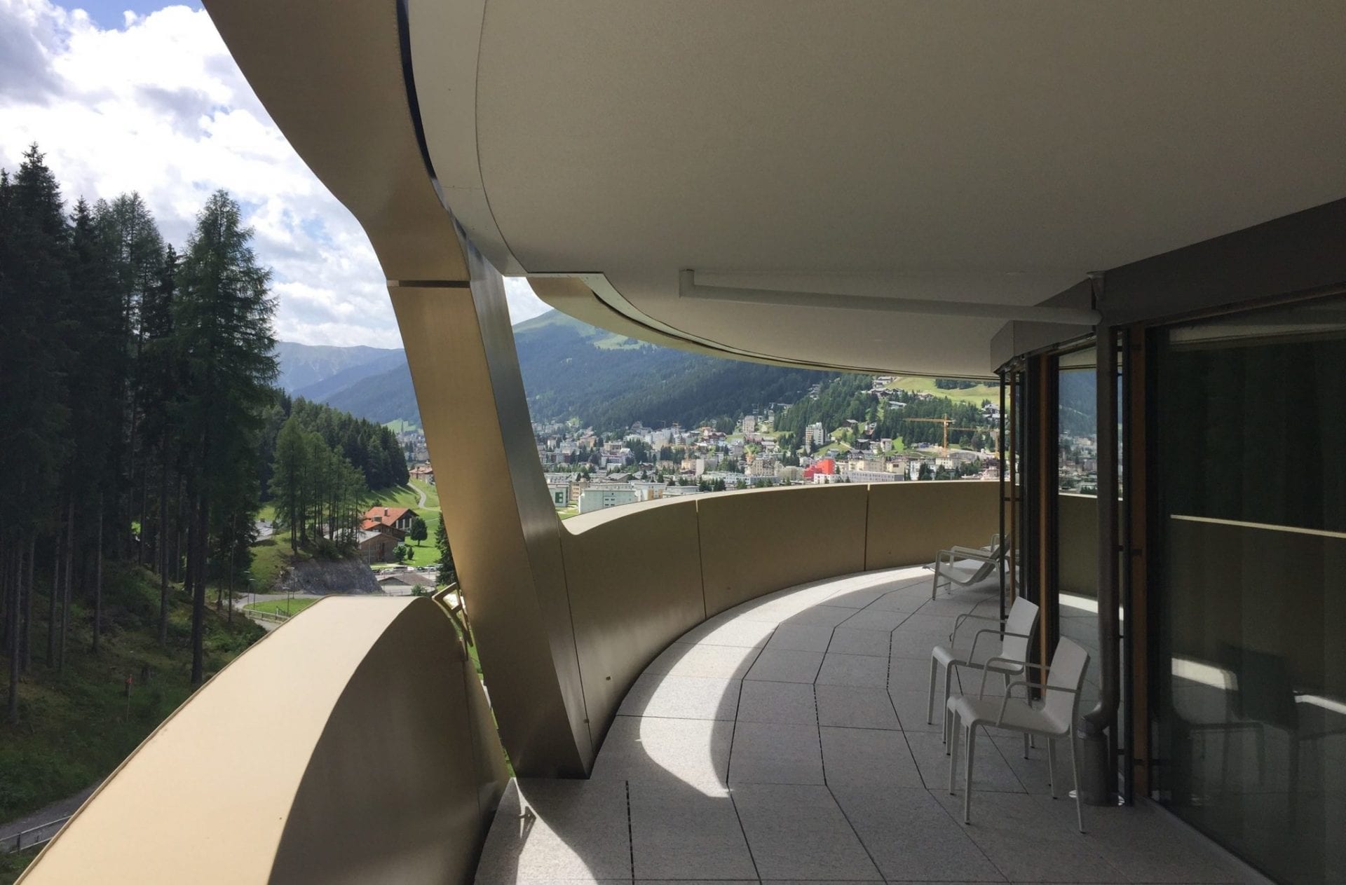InterContinental Davos Alpine Suite Privater Balkon