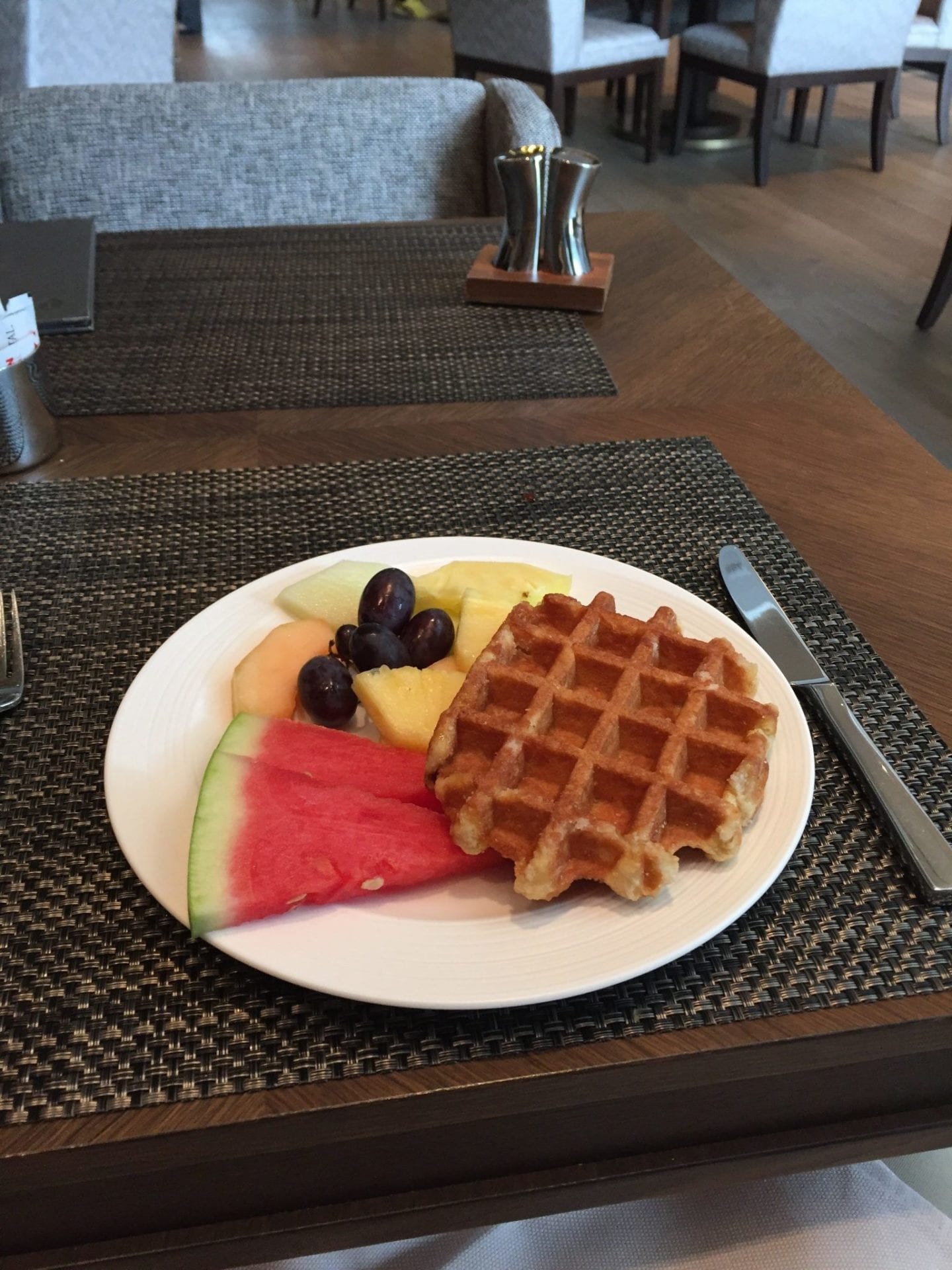 InterContinental Davos Frühstück Waffel