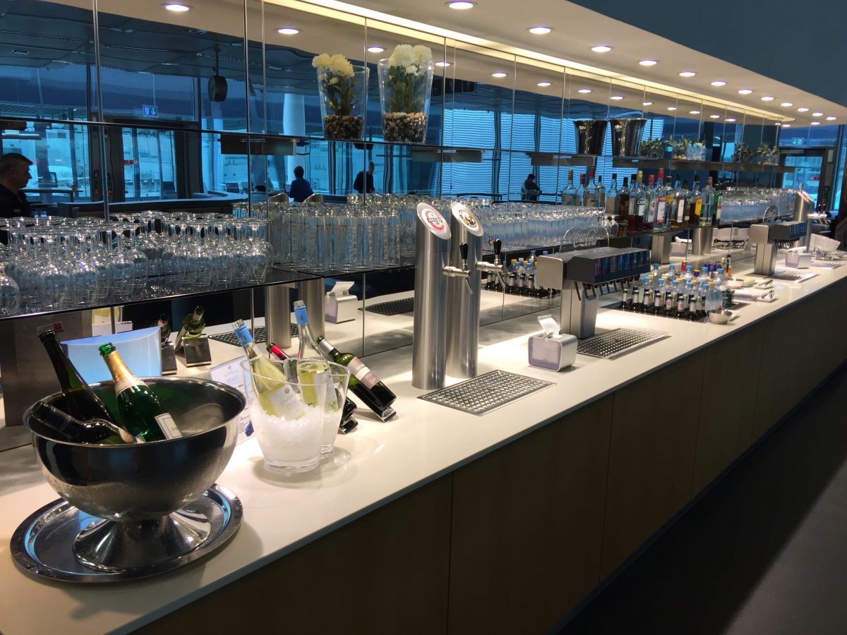 Lufthansa Business Lounge B44 Getränke