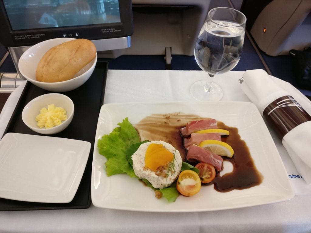 Philippine Airlines Business Class Airbus A340 Lunch