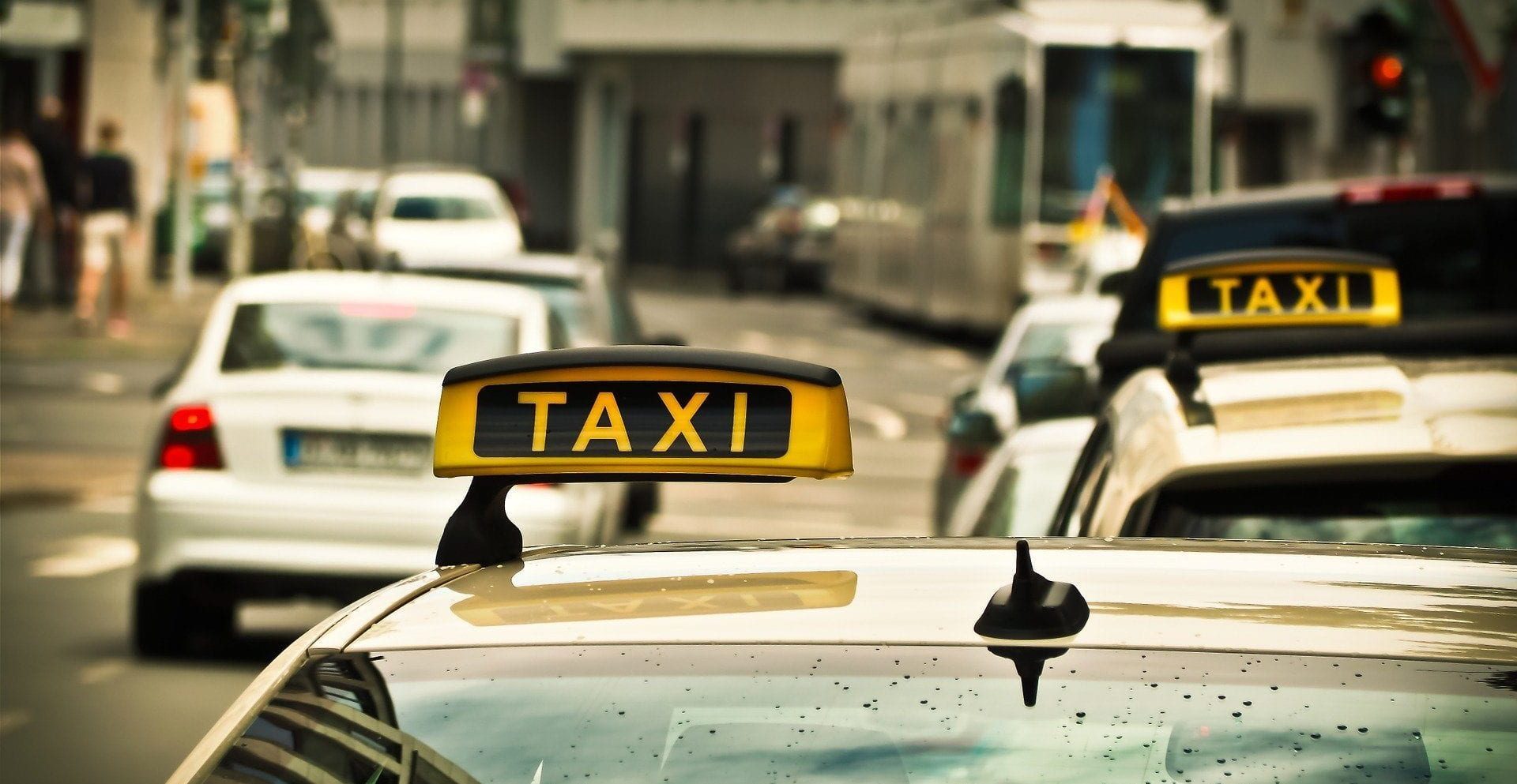 Taxi