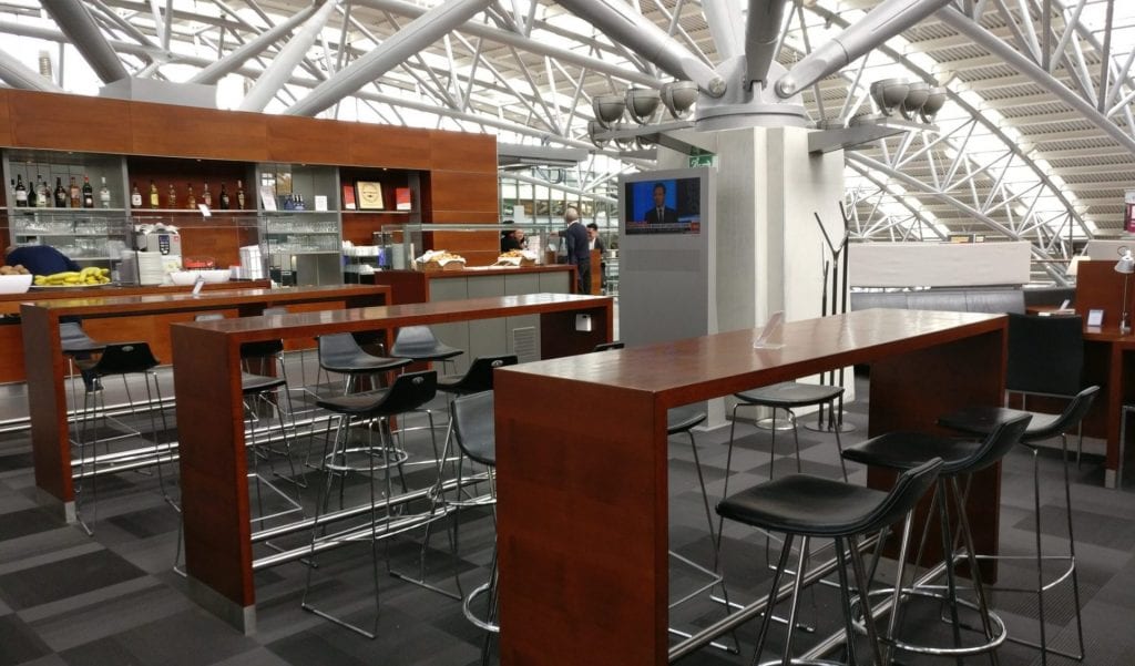 hamburg airport lounge sitzgelegenheiten 2