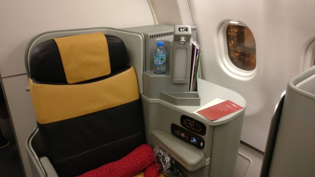 Alitalia Business Class Airbus A330 Seat 4
