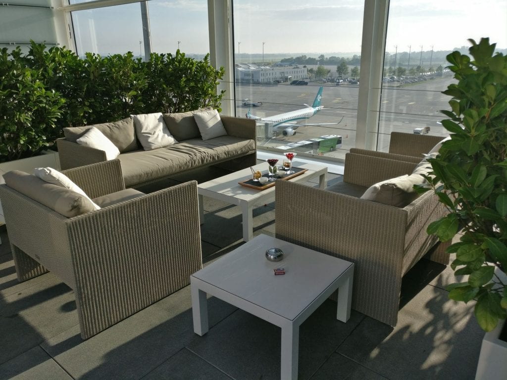 Lufthansa First Class Lounge Munich Terrace 4