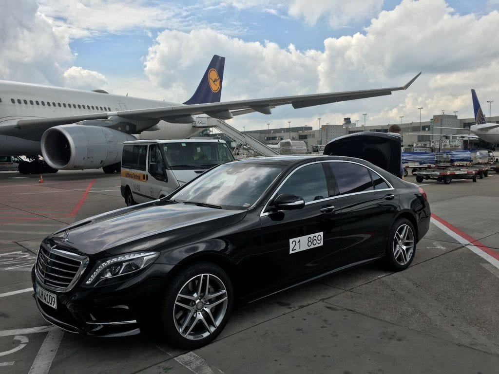 Lufthansa First Class Terminal Frankfurt Restaurant Limousine