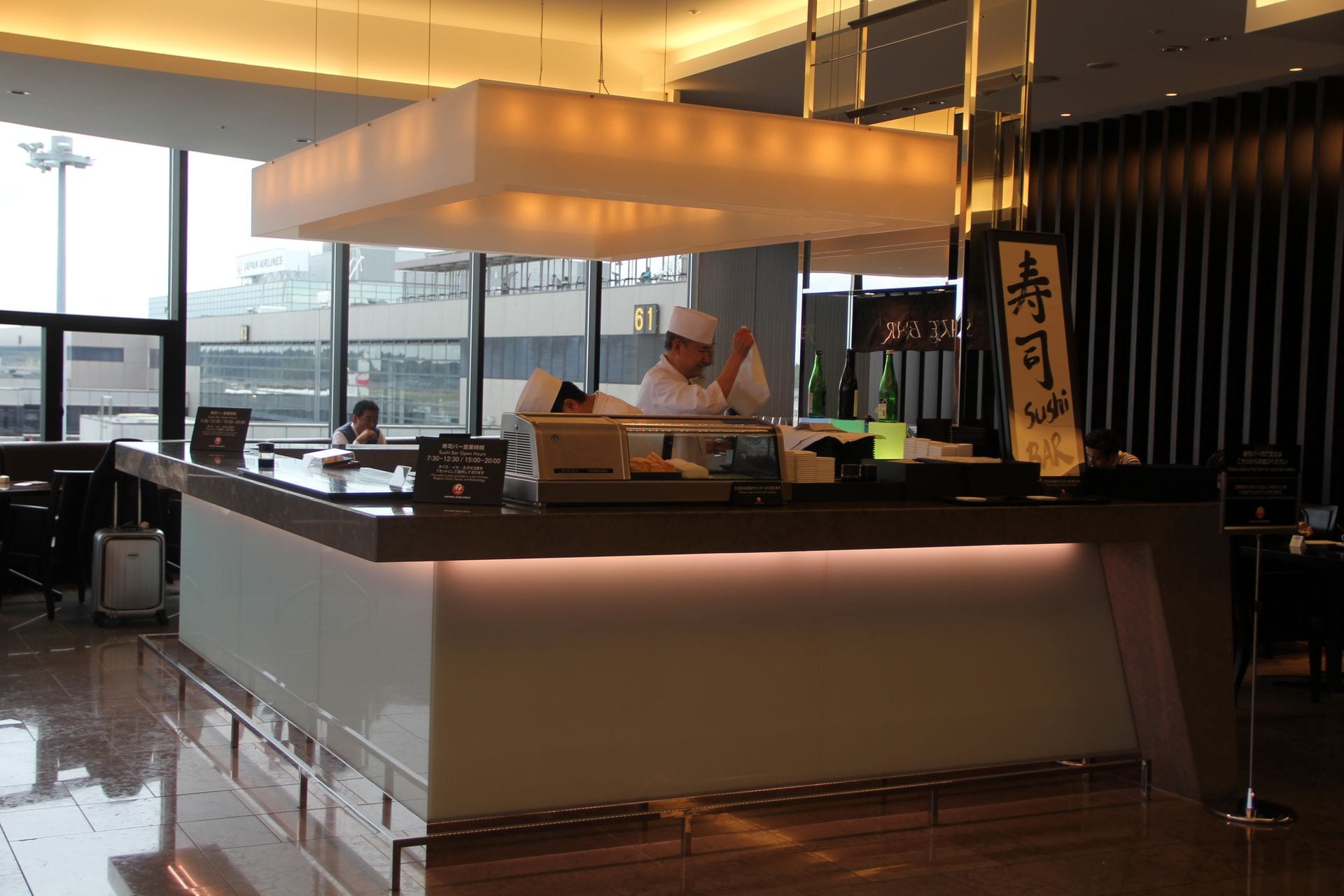 JAL First Class Lounge Tokyo Narita Sushi Bar