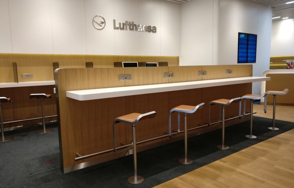 Lufthansa Business Lounge München L11 Business Center