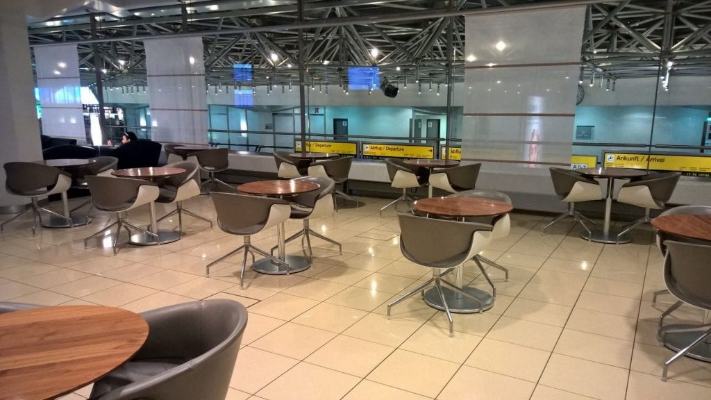Lufthansa Senator Lounge Berlin Sitzbereich