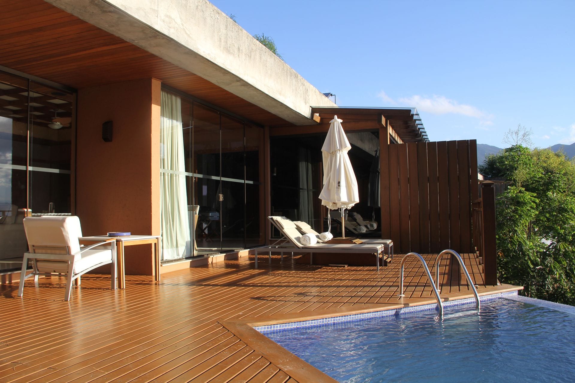 Ponta dos Ganchos Resort Villa Pool 2