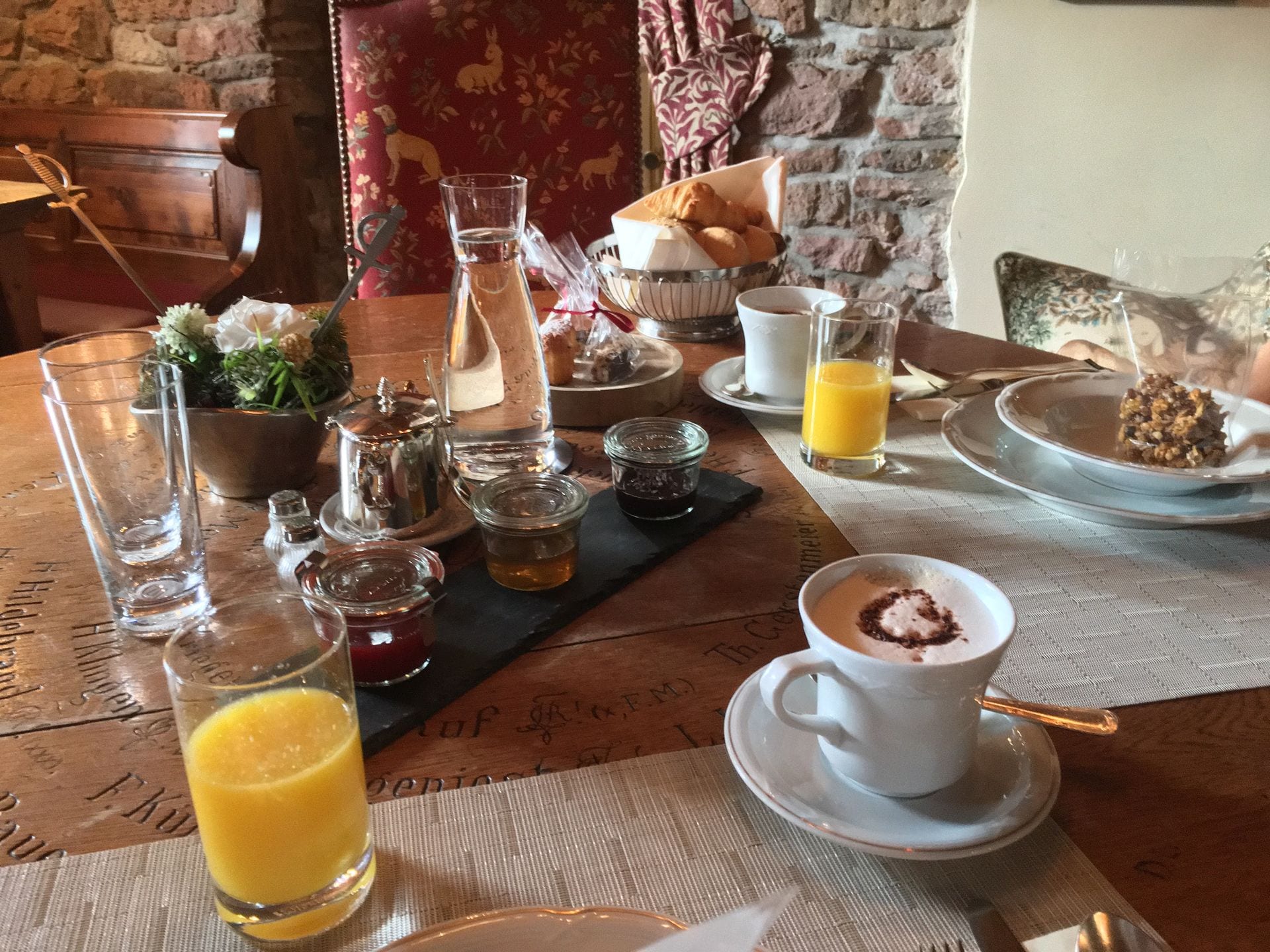 hotel-die-hirschgasse-heidelberg-frühstück