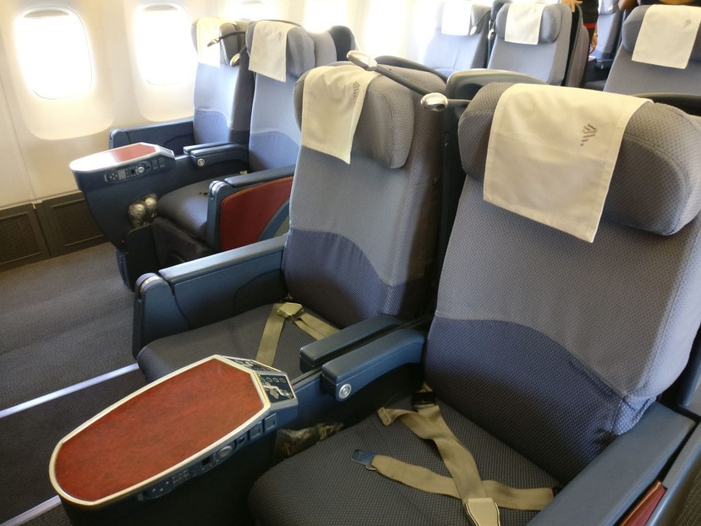 LATAM Business Class Boeing 767 Seat 2