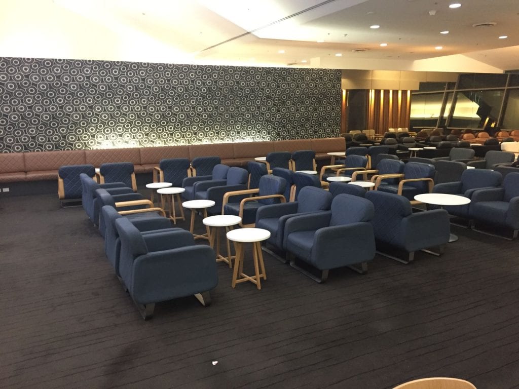 Qantas Domestic Business Class Lounge Sydney Sitzmöglichkeiten