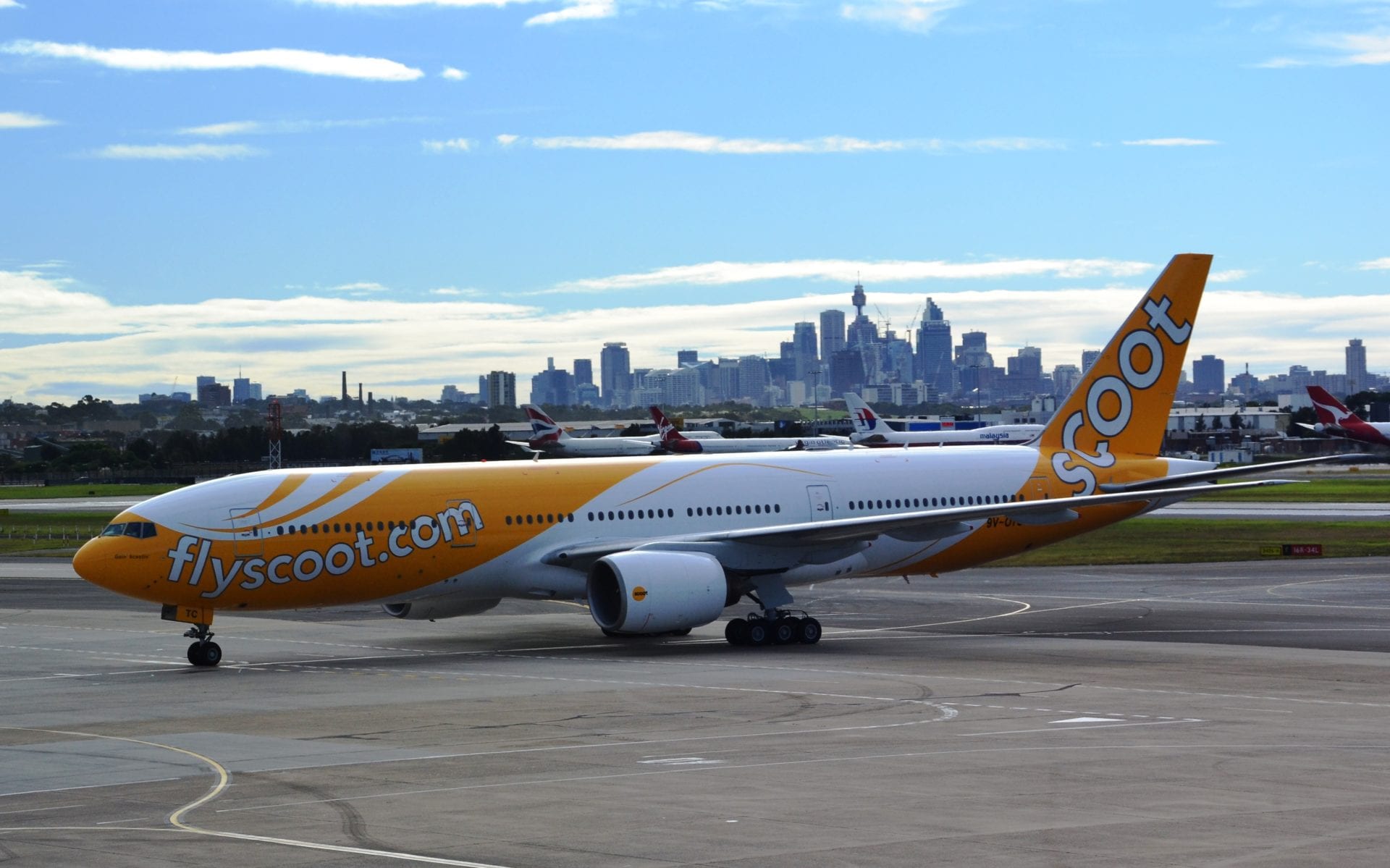 Scoot_Airlines_777_(7188319533)