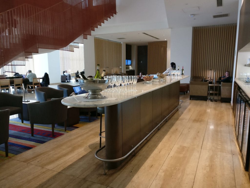 LATAM Lounge Santiago Buffet