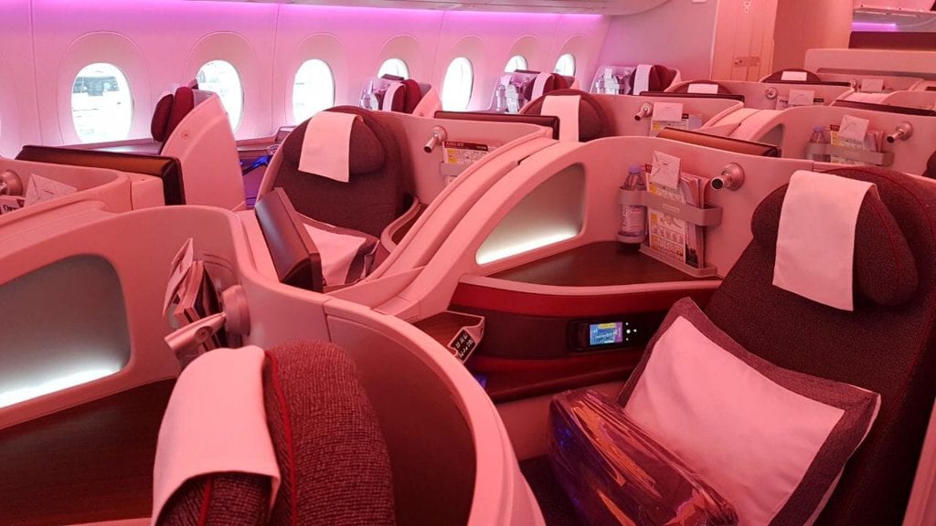 Qatar Airways Business Class Airbus A350 Kabine 1