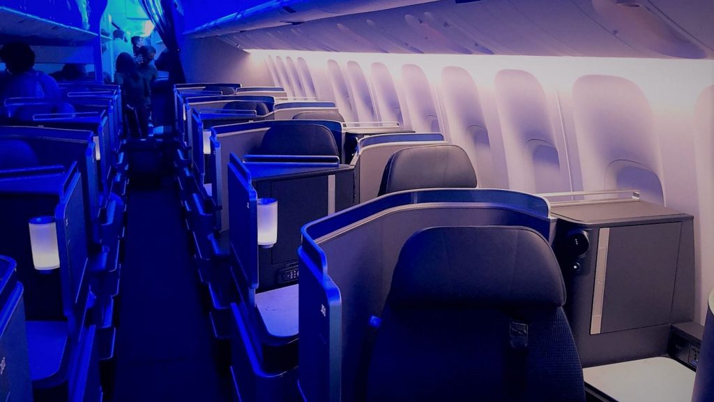 United Polaris Business Class Boeing 767 Kabine Sitze