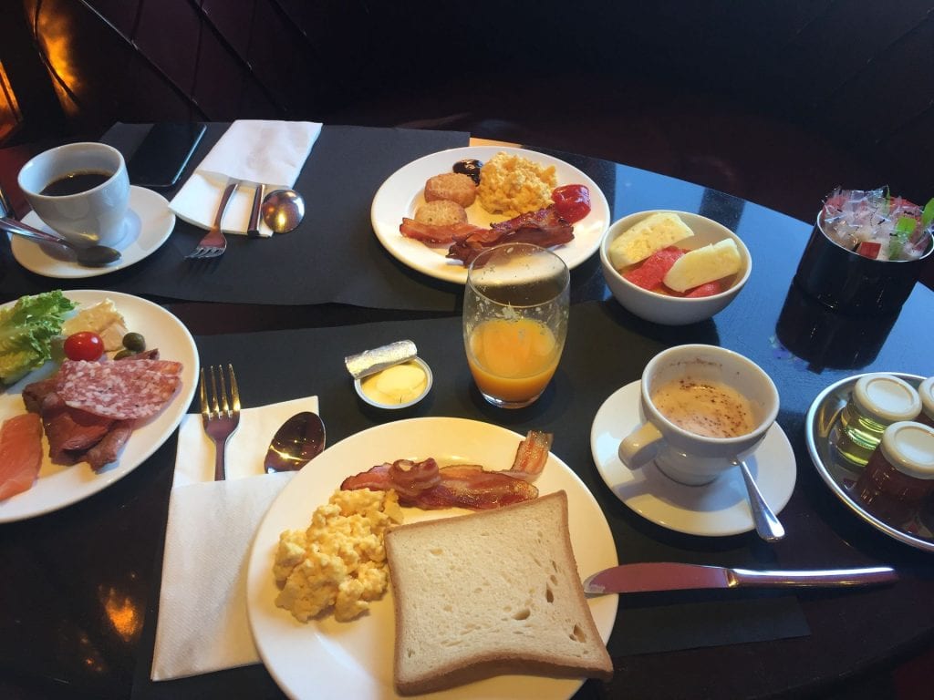 hyatt regency paris etoile frühstück