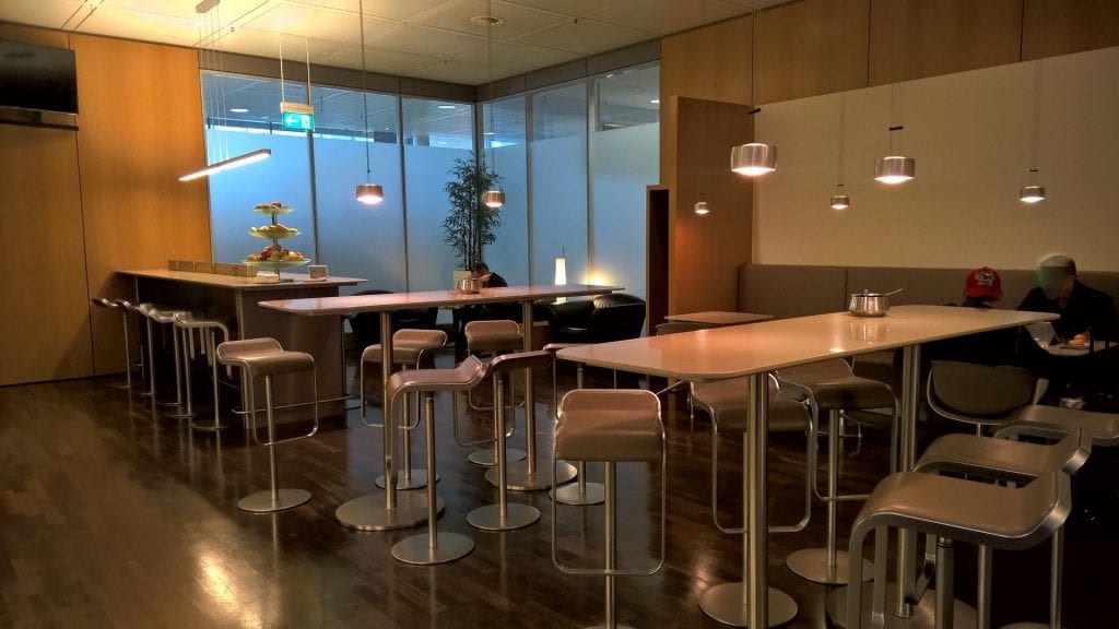 Lufthansa Seantor Café Munich Seating