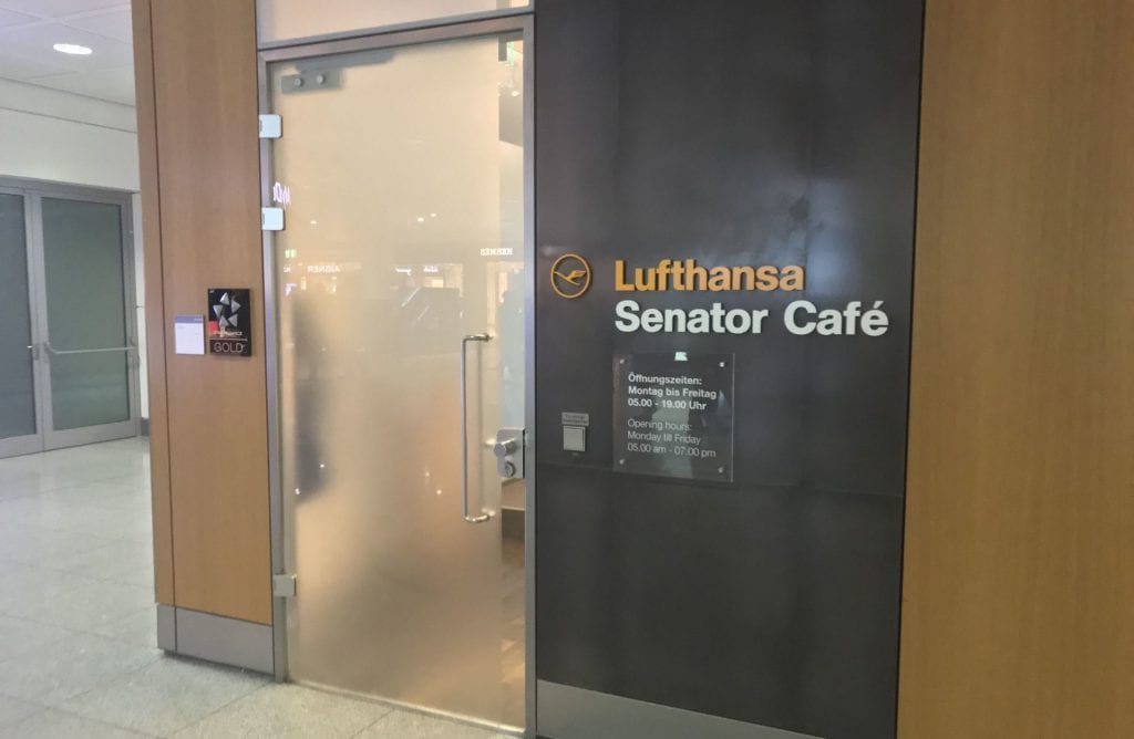 Lufthansa senator Café München Buffet eingang
