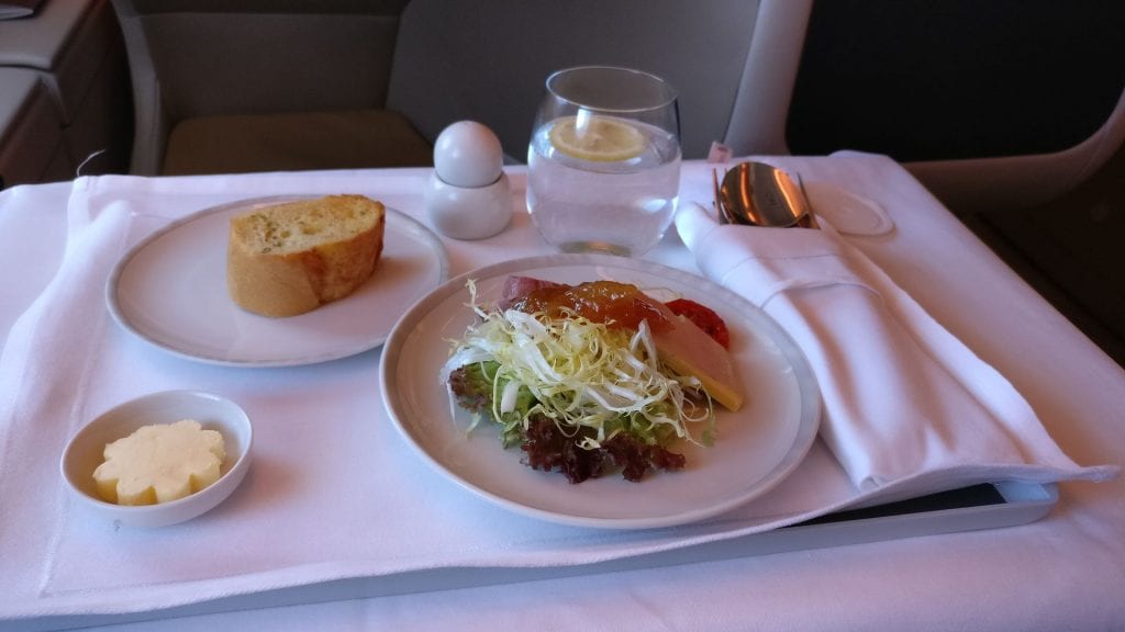Singapore Airlines Business Class Airbus A380 Dinner
