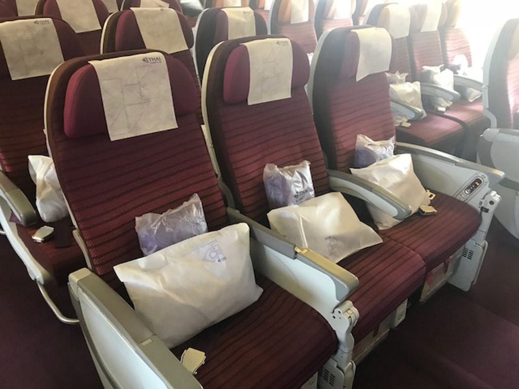 Thai Airways Economy Class Langstrecke Sitz 2