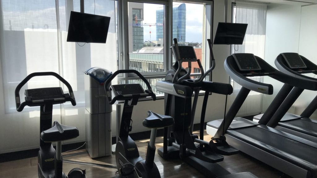 radisson blu düsseldorf media harbour gym