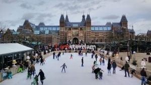 Amsterdam Museumplein Eislaufen Rijksmuseum