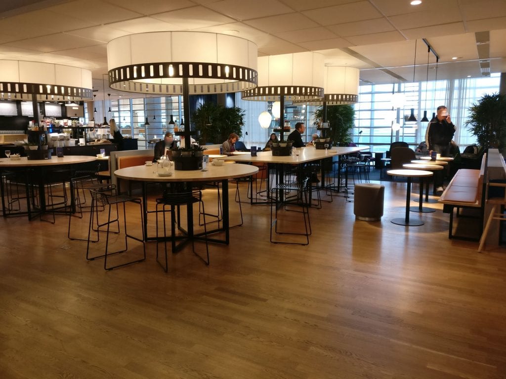 SAS Business Lounge Oslo Seating 6