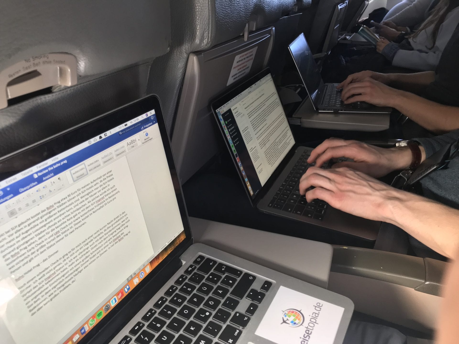 laptops im flugzeug