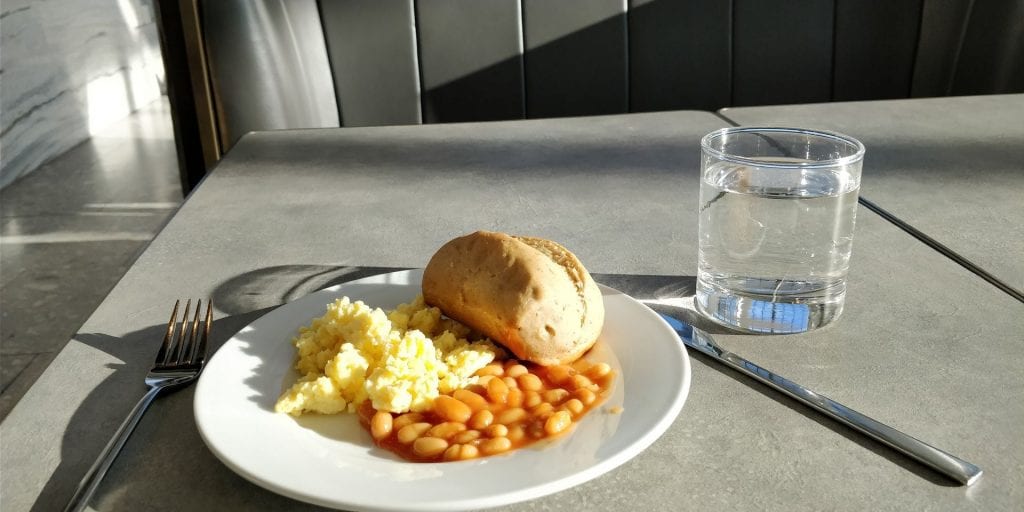Plaza Premium Lounge London Heathrow T5 Frühstück