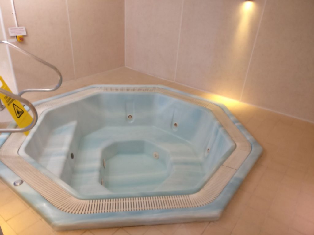 The Imperial Torquay Jacuzzi
