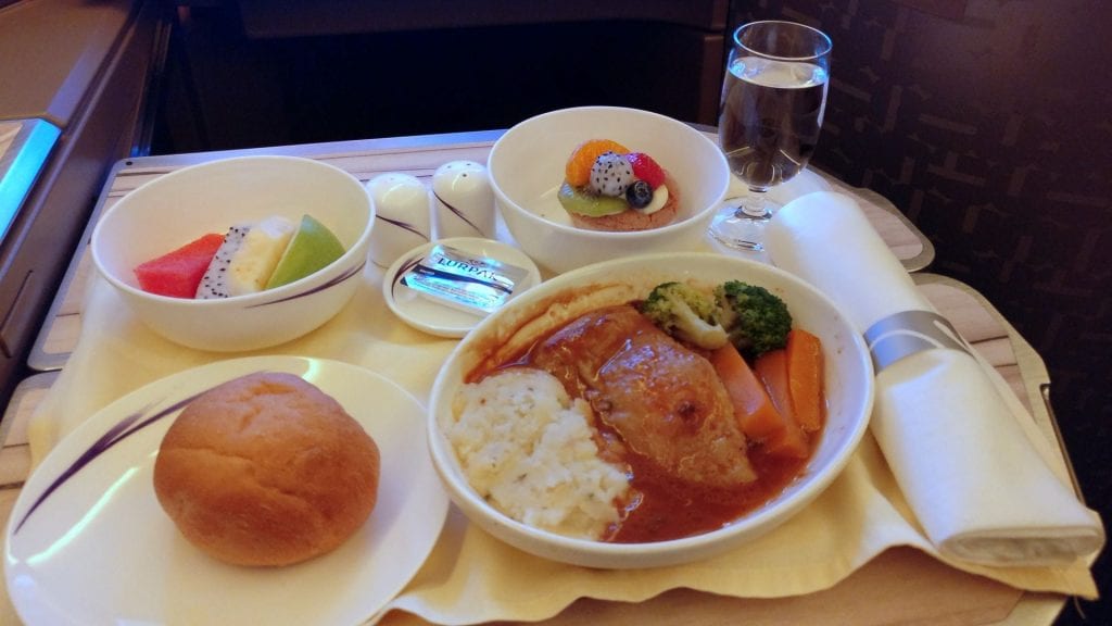 China Airlines Business Class Abendessen