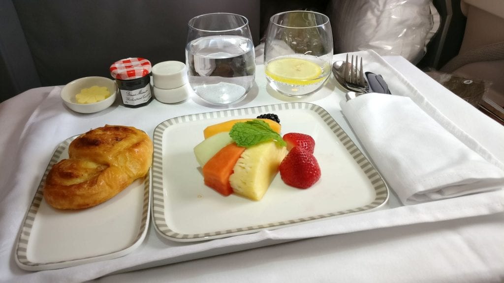 Singapore Airlines Business Class Airbus A380 Frühstück