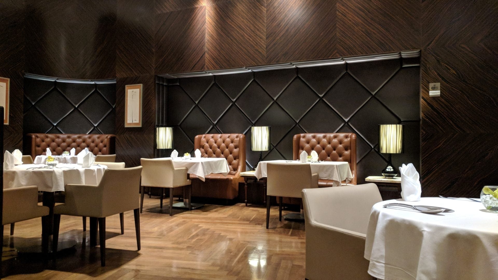 Singapore Airlines Private Room Restaurant