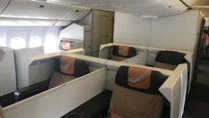 Air China First Class Boeing 777 Kabine