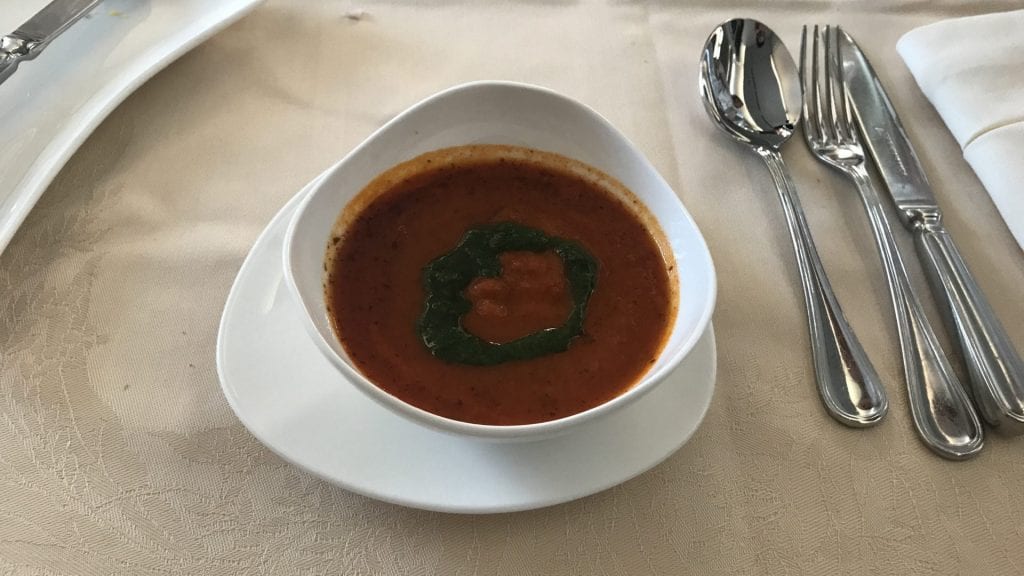 Asiana First Class Airbus A380 Vorspeise Tomatensuppe