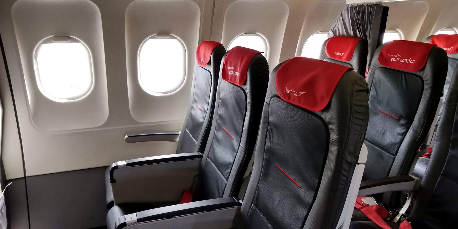 Austrian Airlines Business Class Kurzstrecke A320 Bulkhead Sitze