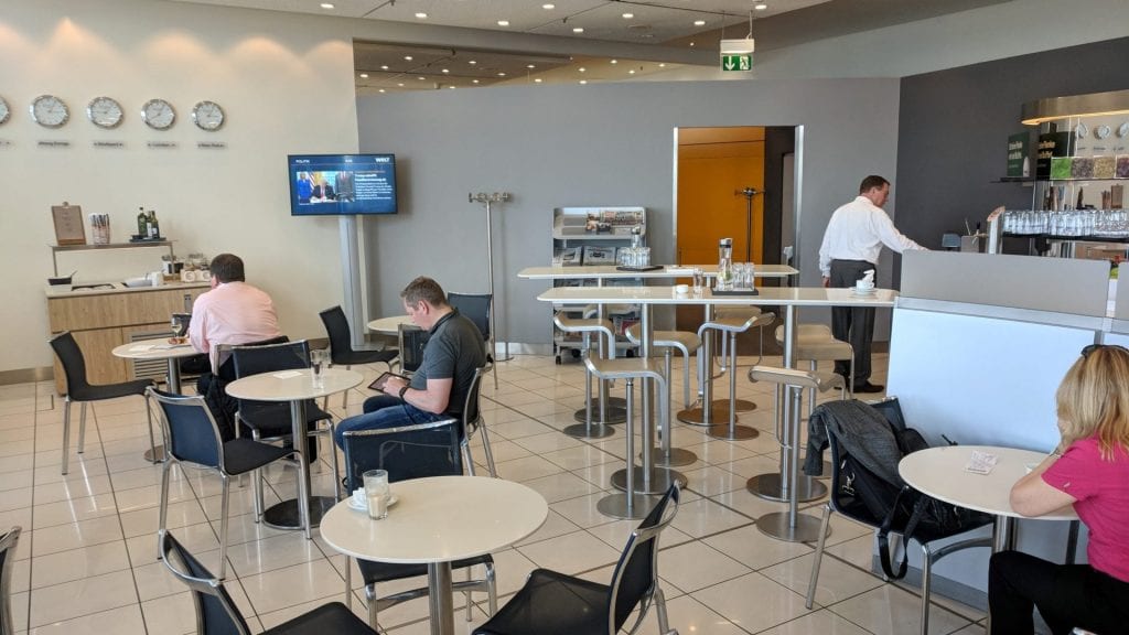 Lufthansa Business Lounge Stuttgart Sitzgelegenheiten