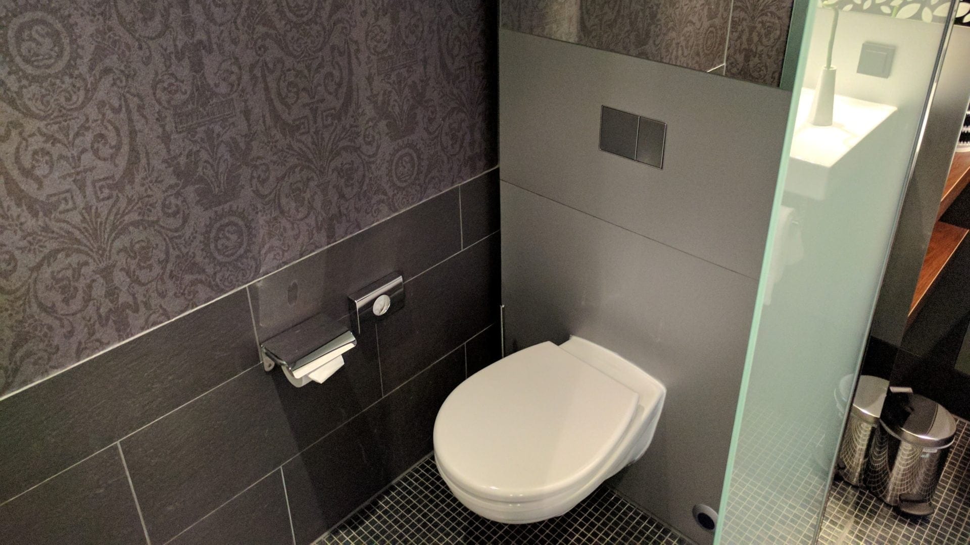 Mövenpick Stuttgart Airport Toilette