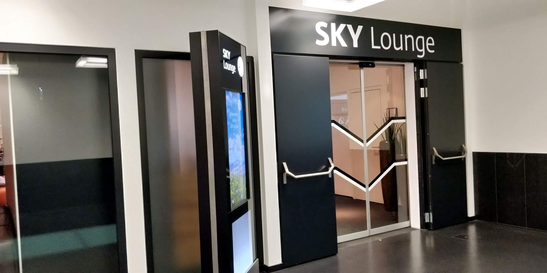 SKY Lounge Wien Eingang