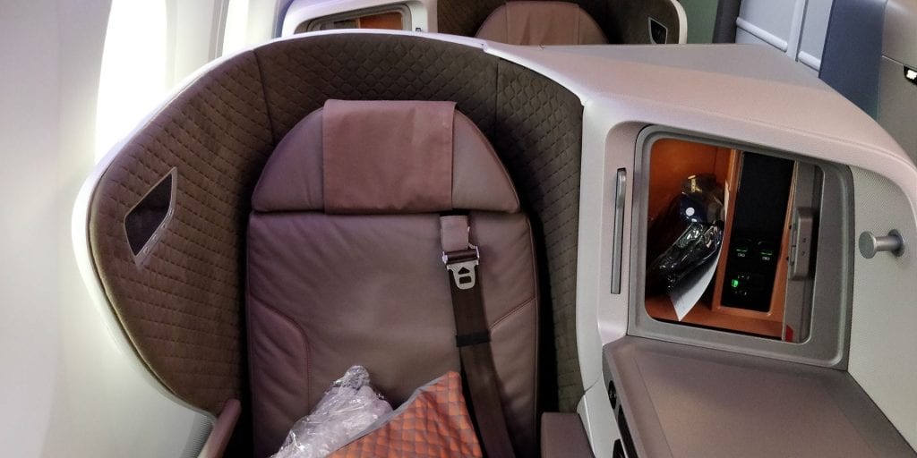 Singapore Airlines Business Class Boeing 787 10