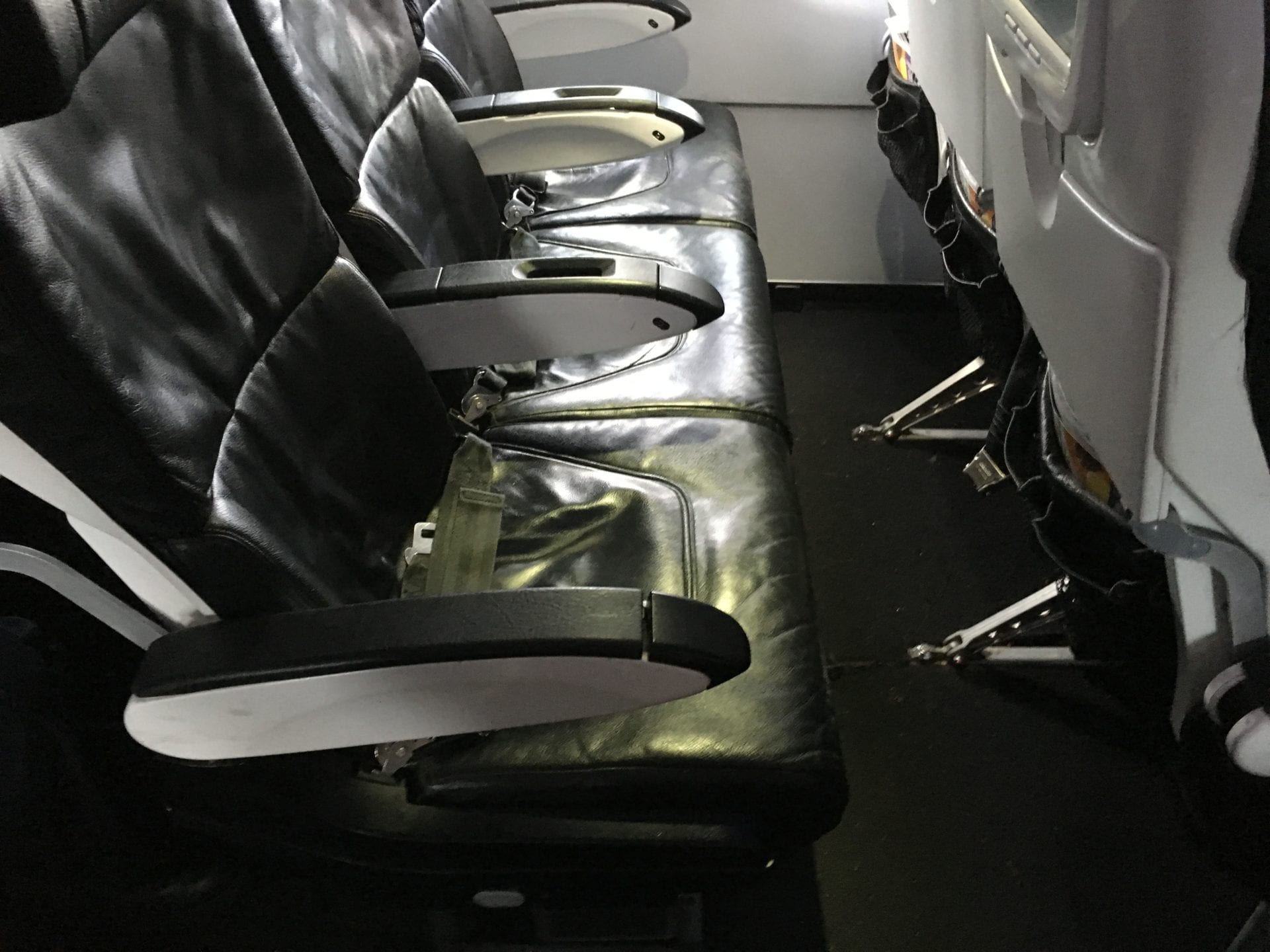 Alaska Airlines Economy Class Sitz 2