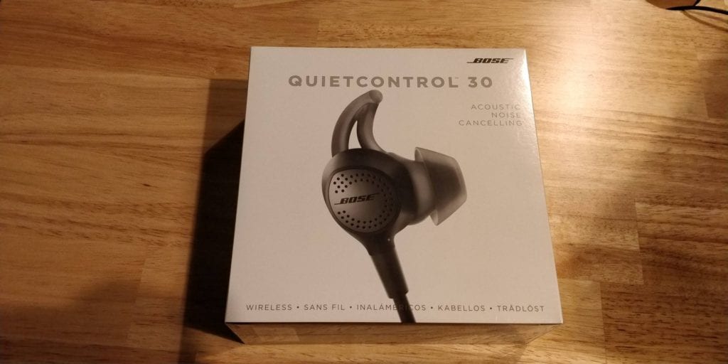 Bose QuietControl 30 Kopfhörer Verpackung